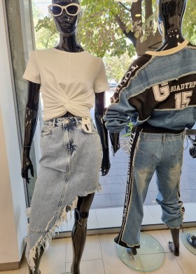 Асиметрична дълга дънкова пола