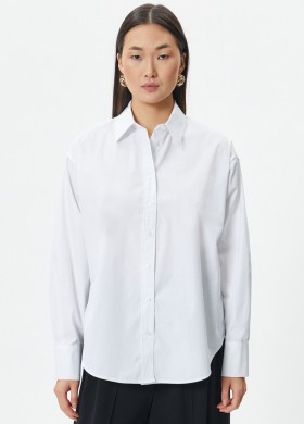 Бяла риза свободна