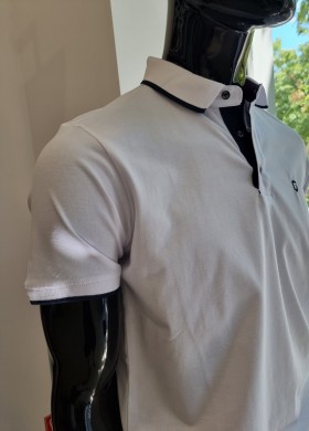 Блуза мъжка в бяло