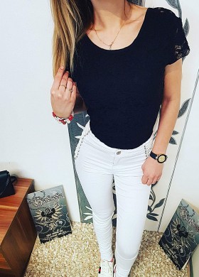 Блузка с гол гръб черна