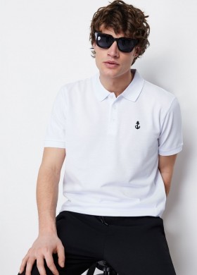 Блузка с яка бяла