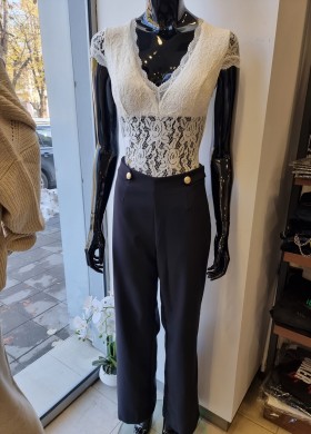 Боди в бяло дантела