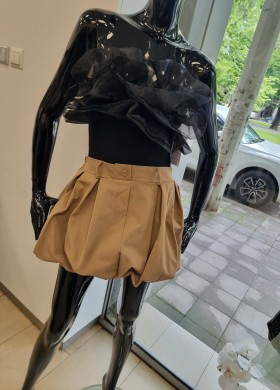 Боди с черен тюл