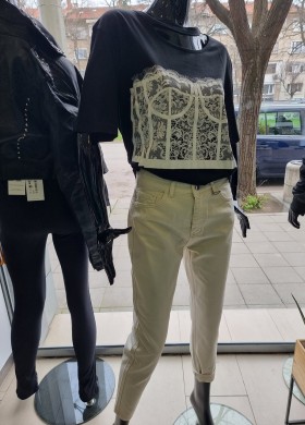 Дънки бежови