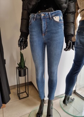 Дънки KAROL skinny