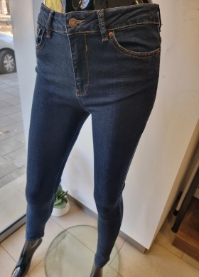 Дънки KAROL слим