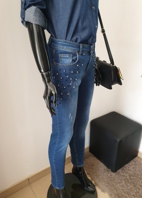 Дънки с перли