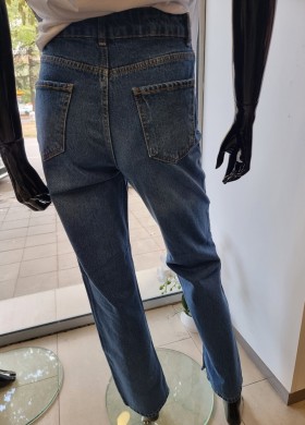 Дънки широк крачол с цепка