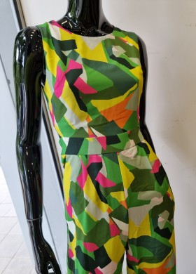 Гащеризон в ярки цветове