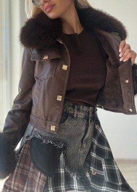 ХИТОВО ЯКЕ В КАФЯВО