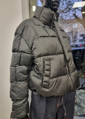 Яке черно MONTE CERVINO