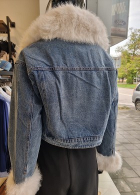 Яке дънково с пух