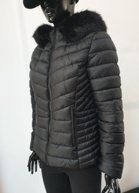 Яке зимно късо с качулка