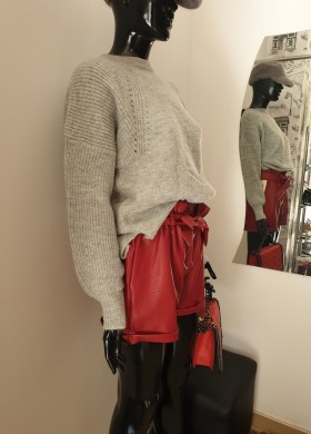 Кожен къс панталон