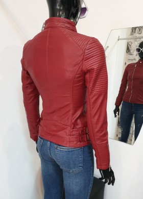 КОЖЕНО ЯКЕ ITENLY червено