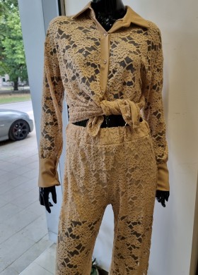 Комплект бежова дантела