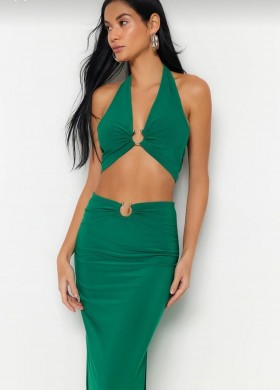 Комплект бюстие и пола в зелено