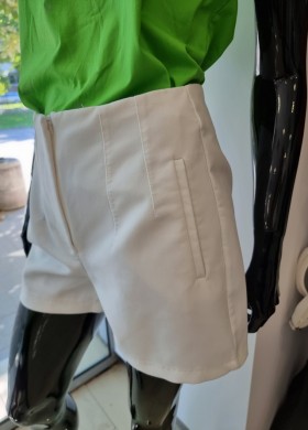 Къс панталон BELORA