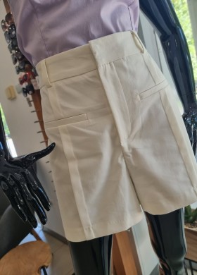 Къс панталон KAROL бял