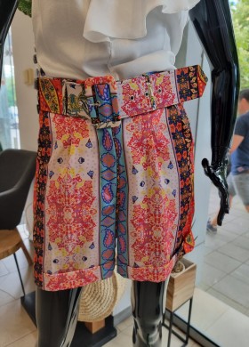 Къс панталон MIKA