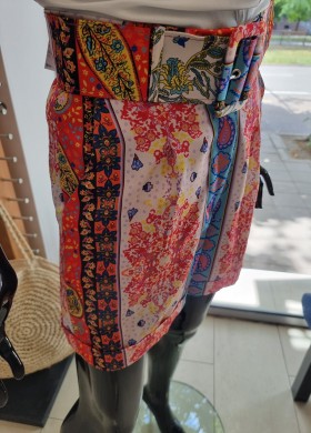 Къс панталон MIKA