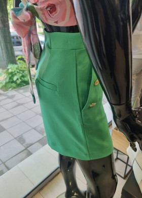 Къс панталон зелен