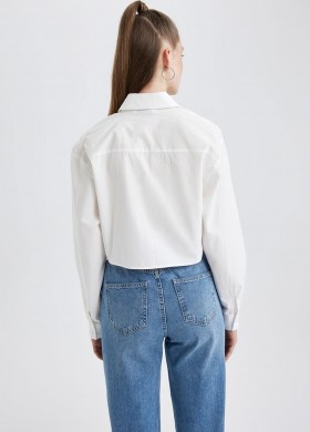 Къса риза с дълги ръкави