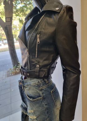 КЪСО КОЖЕНО ЯКЕ ЧЕРНО КОД 5929