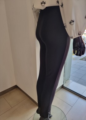 Панталон черен