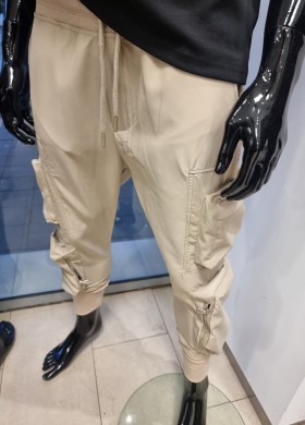 Панталон с джобове бежов