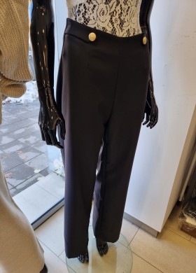 Панталон с широк крачол