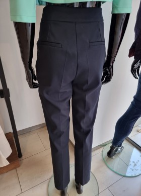 Панталон тъмносин с ръб