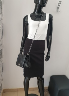 Пола с кант надписи