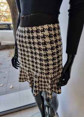 Пола пепит плетиво