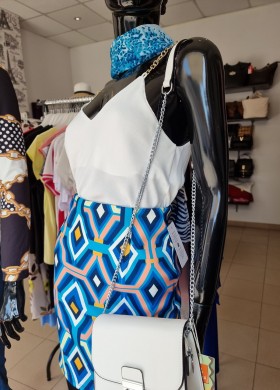 Пола ромб синя