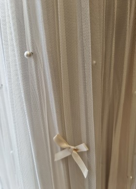 Пола тюл бежова