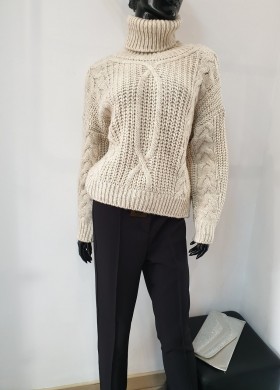 Пуловер BEIGE