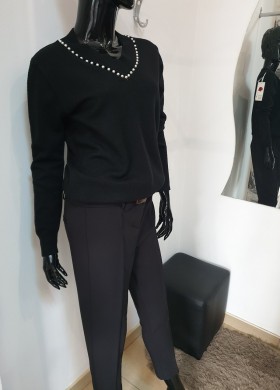 Пуловер BLACK