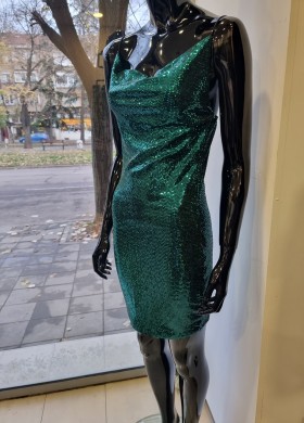 Рокля блестяща в зелено