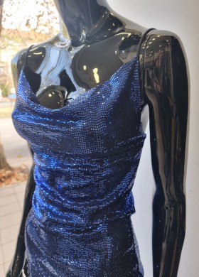 Рокля блестяща в синьо