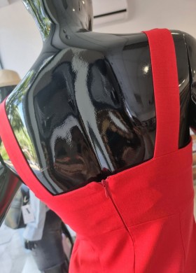 Рокля червена лен