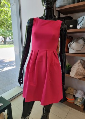 Рокля в циклама