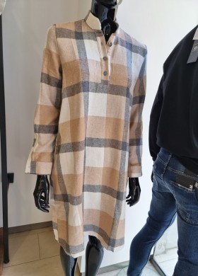 Рокля каре CHIC