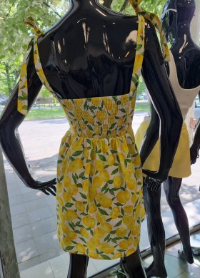 Рокля на лимони лятна