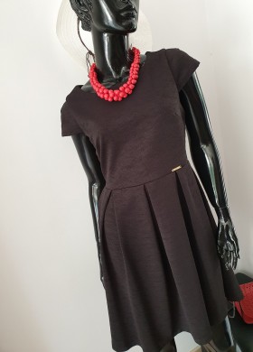 Рокля Miss Chic черна