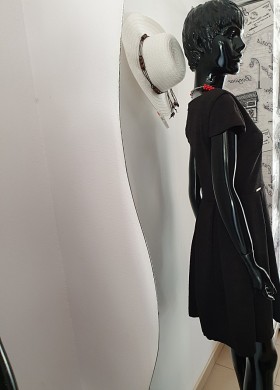 Рокля Miss Chic черна