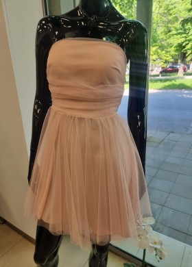 Рокля с тюл в розово