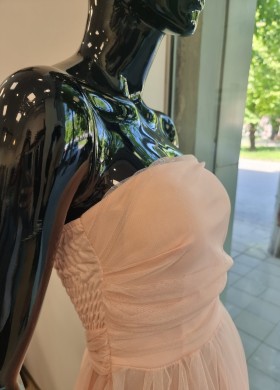 Рокля с тюл в розово