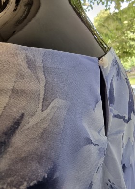 Рокля волани EVA лила