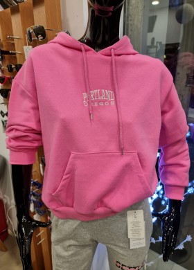 Розов суитшърт